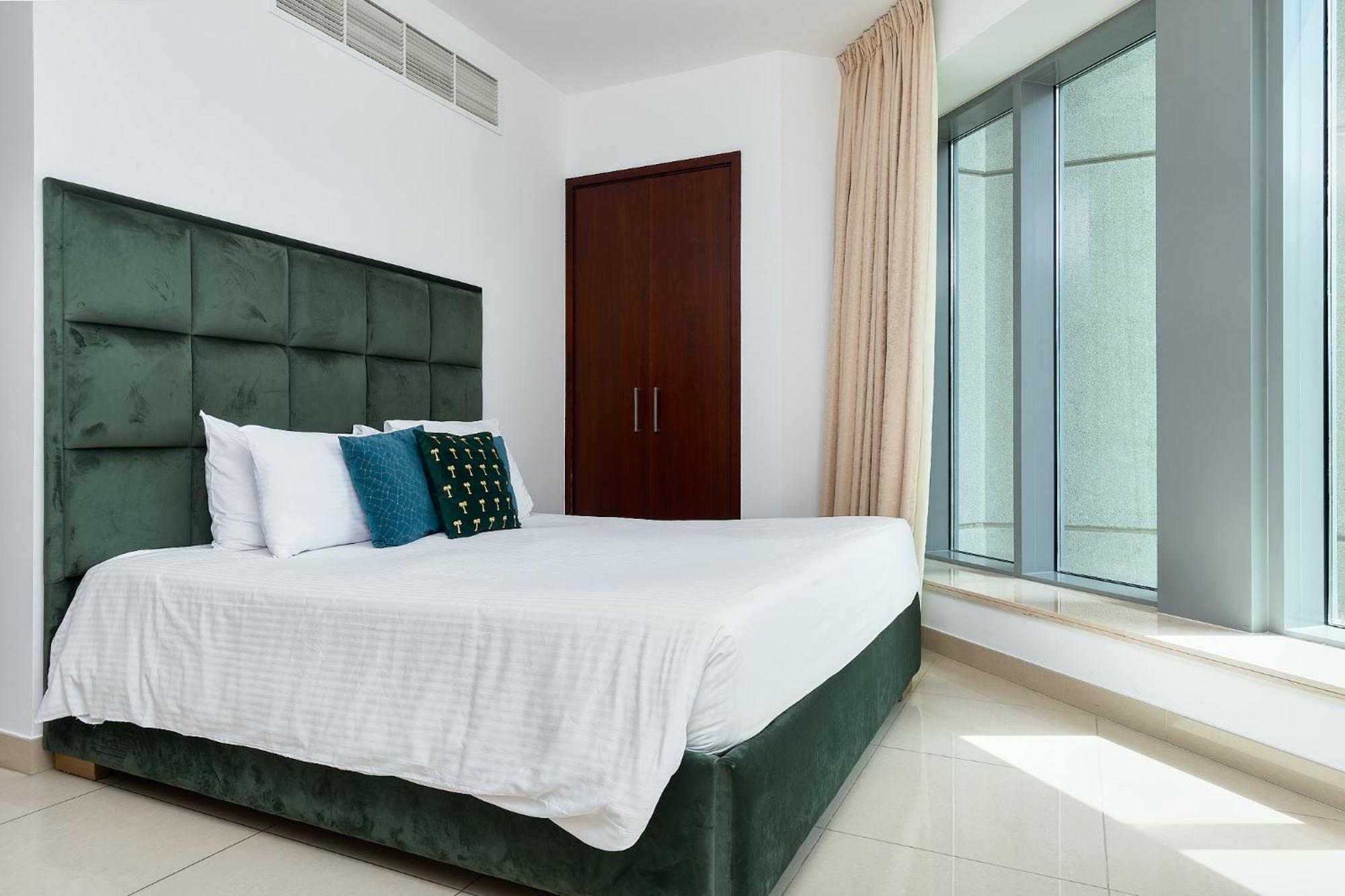 Bellavista - High Floor - 1br - 29 Boulevard - Full Burj Khalifa & Fountain View Dubai